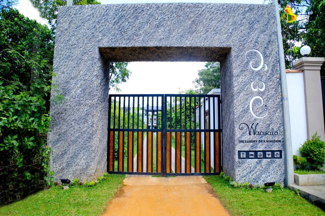 Hotel Waasala Leisure à Anurâdhapura Extérieur photo
